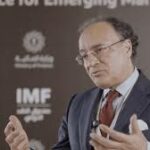 Finance Minister Muhammad Aurangzeb briefs IMF officials on Pakistan's revenue targets and capital markets return plans in Washington